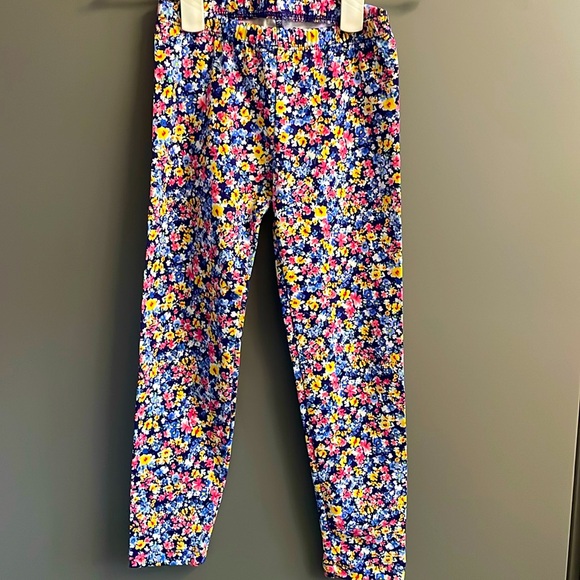 Old Navy Other - Size 5T, Old Navy, full length, floral leggings